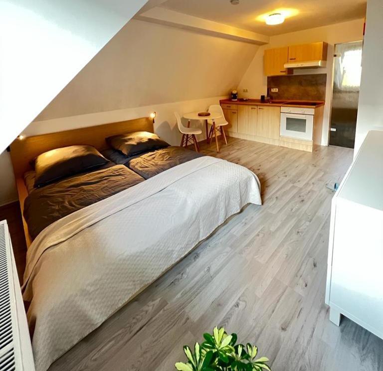 Ferienwohnung In Huerth Bei Koeln Exterior foto